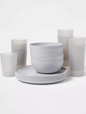 20pc Plastic Dinnerware Set - Room Essentials™